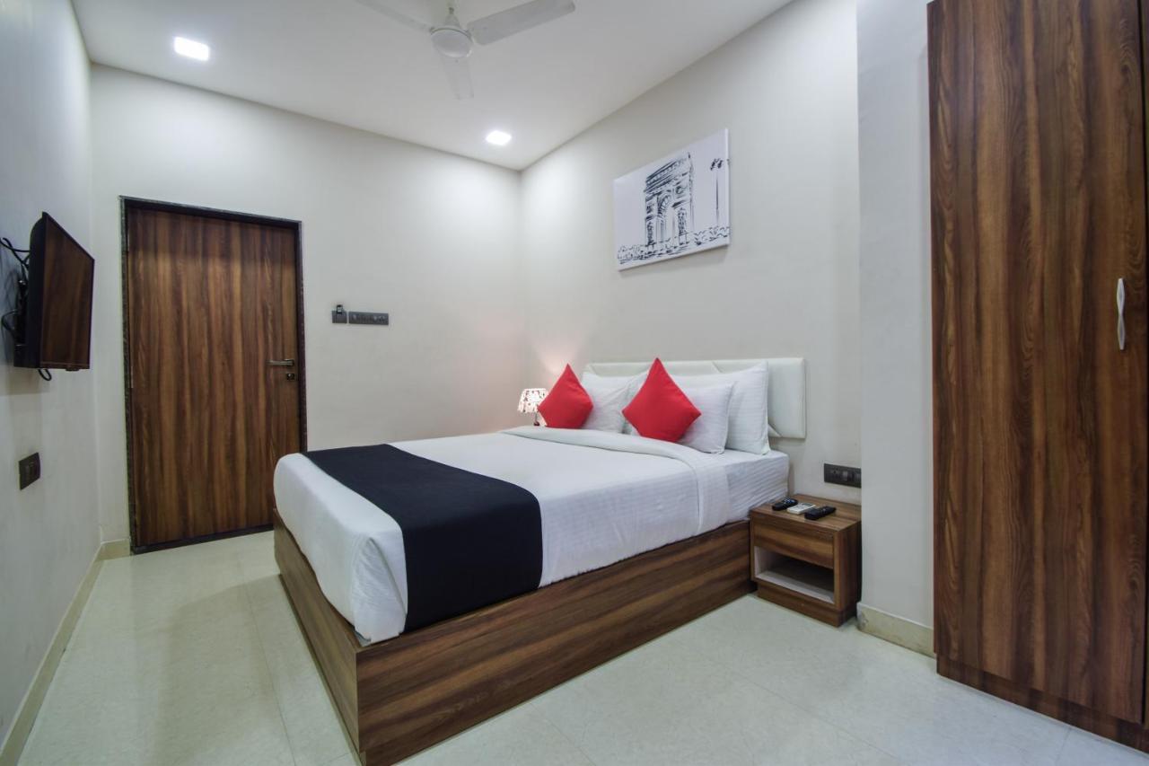 Hotel The Mewar Dabok エクステリア 写真